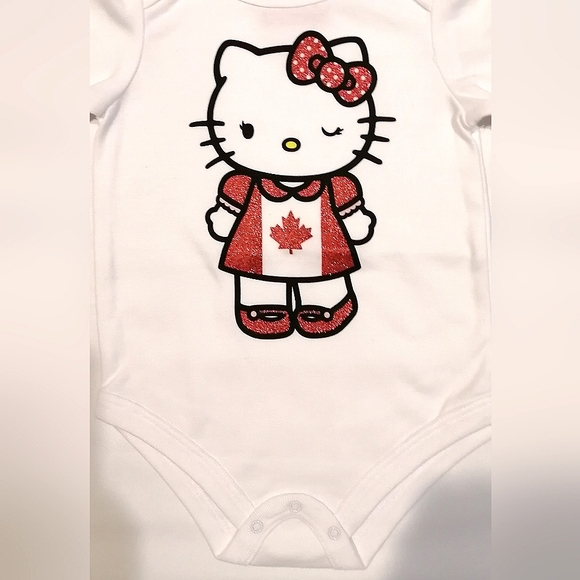 🔥SALE🔥 Hello Kitty Canada Day Girls Onesie Bodysuit NWT Size 6-12M, 18-24M - Picture 2 of 6